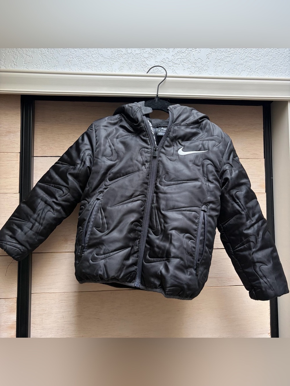 Nike Swoosh Black Puffer - 3T